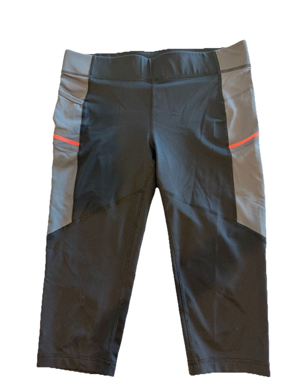 FILA Women's Black Gray Red Capri Pants M Elastic Waist Stretch Running